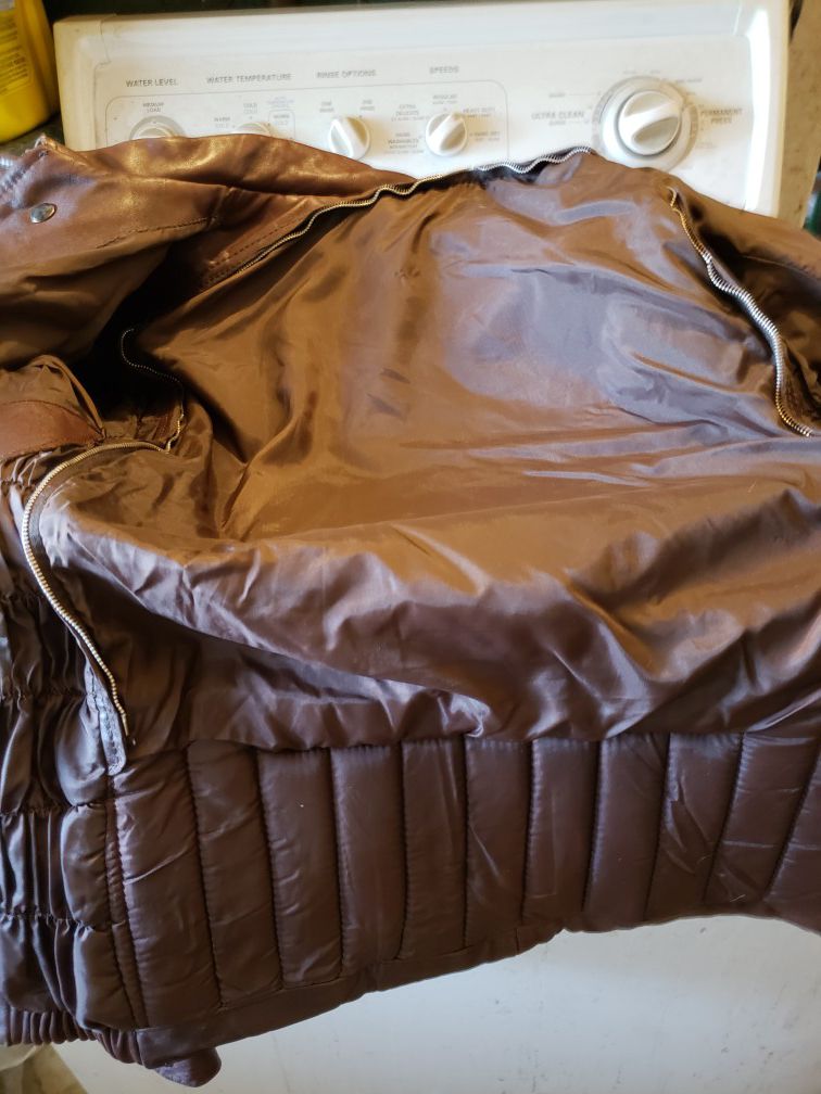 Size M Medium brown leather women's motorcycle jacket