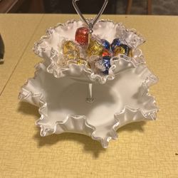 Beautiful Vintage Fenton Silver Crest 2 Tier Handled Tidbit Dish Very Heavy