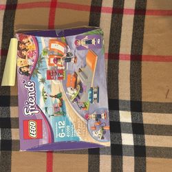 Lego Friends Heartlake Skate Park