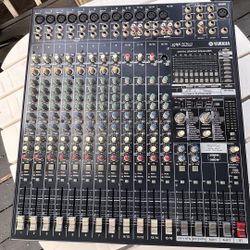 1000 Watts Yamaha Mixer 