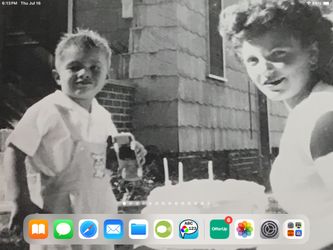 iPad Gold 6th generation 128gbs