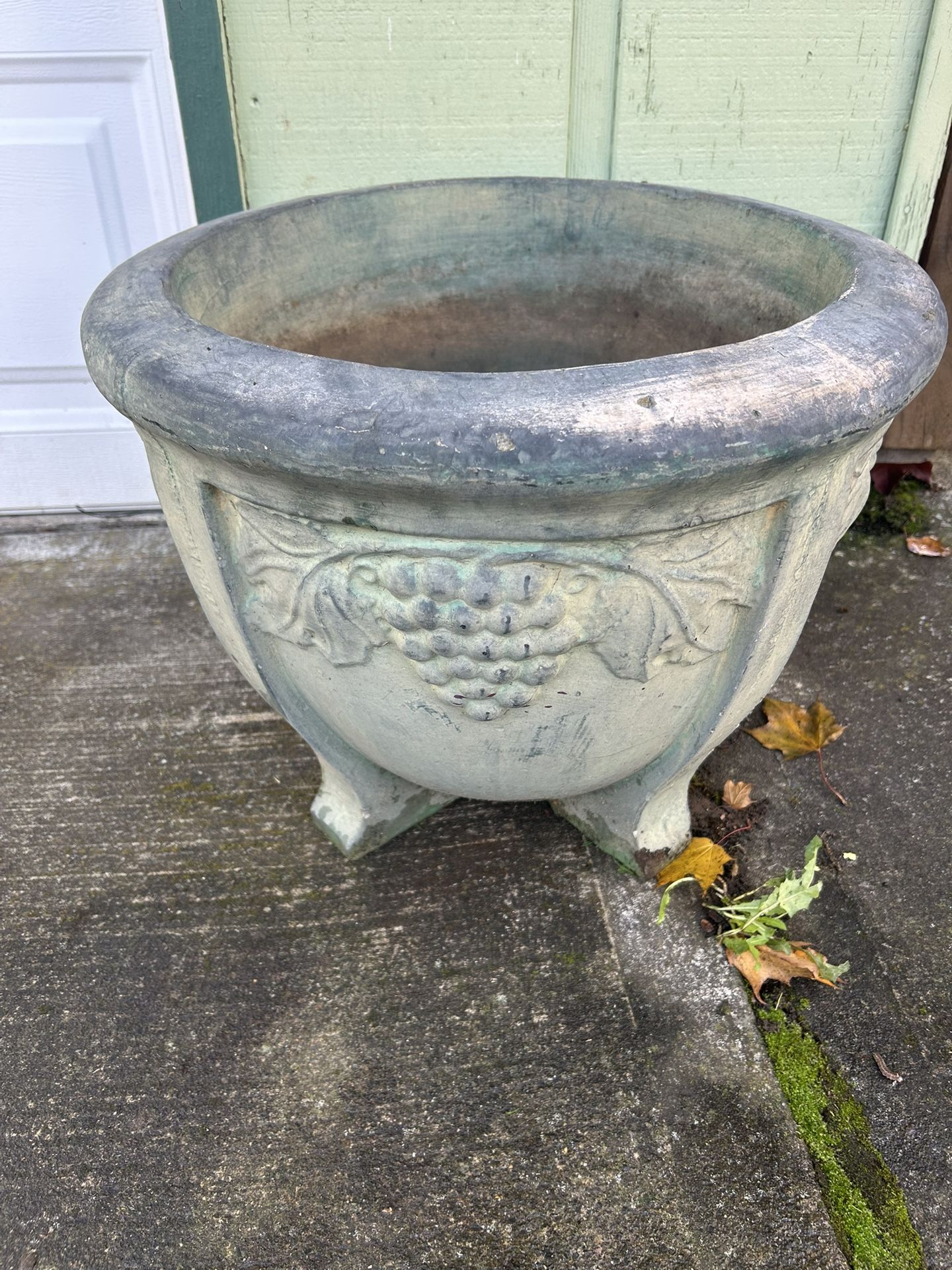 Nice concrete planter in good condition measures 15 inches tall and 19 inches in diameter. No cracks or chips. $50 or best offer, cash or Venmo, mee
