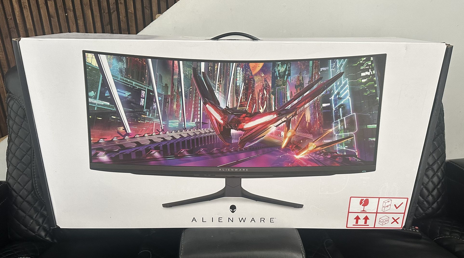 Alienware 34" curved monitor