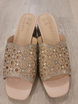 Sandal