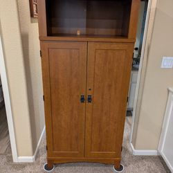 Computer Cabinet