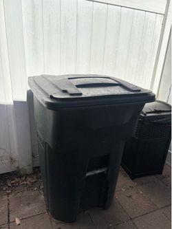 Free large black trashcan