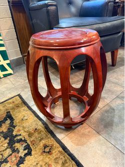 Rosewood Chinese pedestal