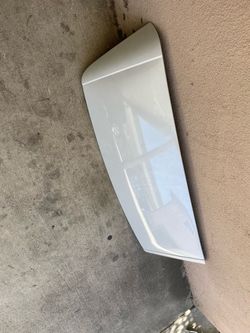 2024 Toyota RAV4 tailgate tap used Oem