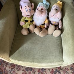 Classic Walt Disney Snow White Plush Dwarfs