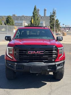 2024 GMC Sierra