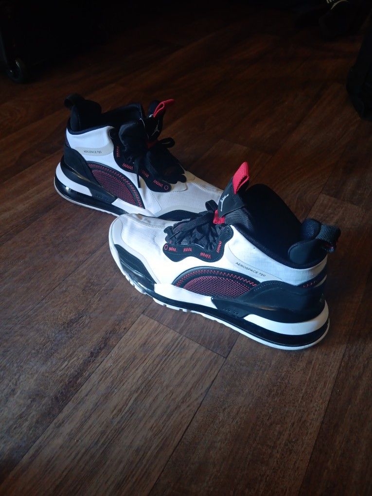 Jordan Aerospace 720