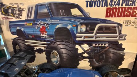 Toyota 4 x 4 pick up bruiser
