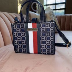 tommy hilfiger cross body bag women's