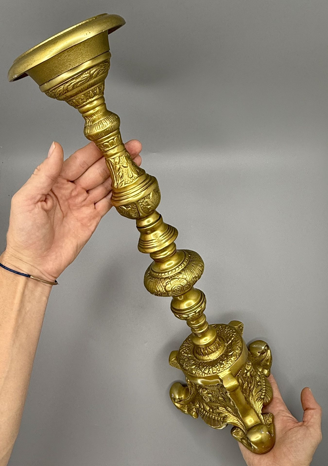 ⭕️ Vintage Ornate Gold-Colored Metal Candlestick / Stand – 21” Tall