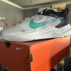 W Nike Downshifter 12