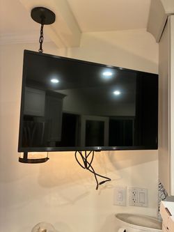 LG Flat Screen TV