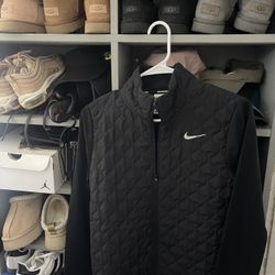 Jacket 🧥 Women’s Nike 
