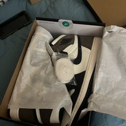 AIR JORDAN 1 high retro size 9 