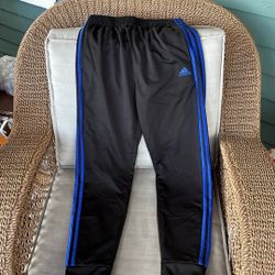 Boys Adidas Jogger Pants - Size 18/20