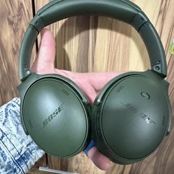 Bose QuietComfort Bluetooth Wireless Noise Cancelling Headphones