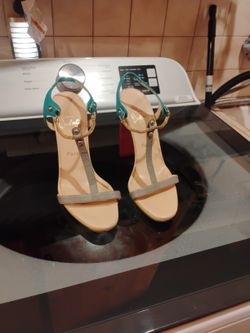 Christian Louboutin Shoes Size 8 