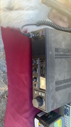 Vintage CB Radio Base Station with Microphone