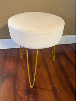 Plush white vanity stool