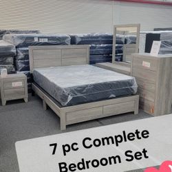 Complete Queen Bedroom Set - Mattress Included 