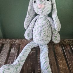 Crochet Raggedy Bunny