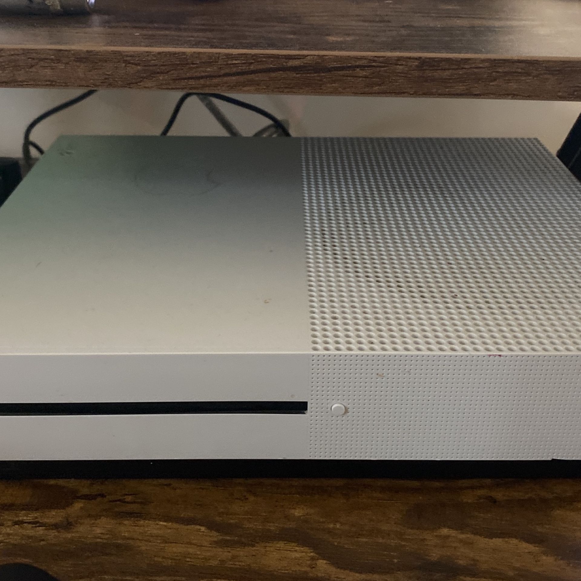 Xbox One S (willing To Do Trades)