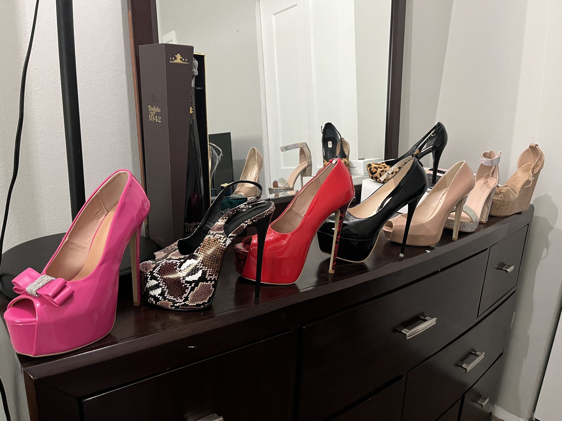 All heels for 100