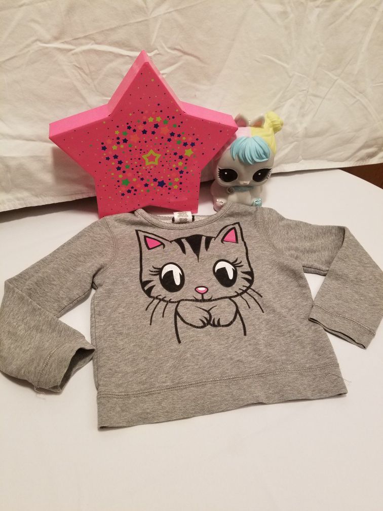 🐈🐱 Blouse size 4 years 🐱🐈 in good condition 🐱🐈