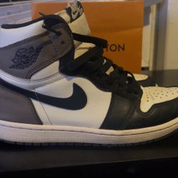 Air Jordan One Mocha 