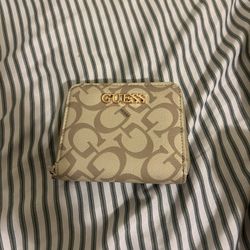 Guess Wallet 