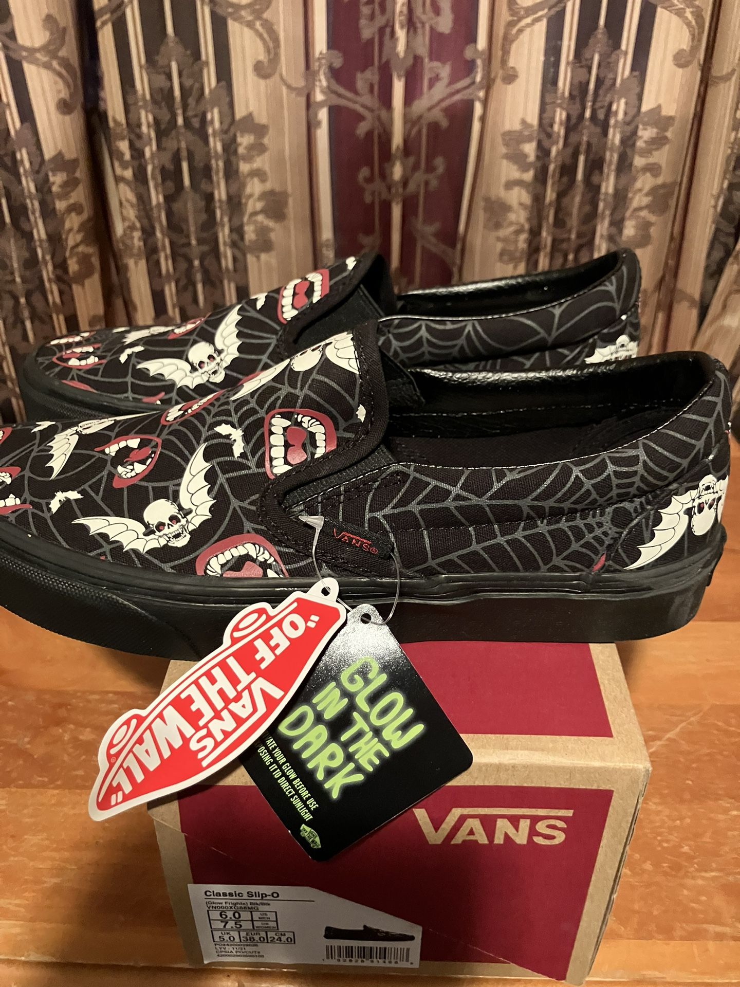 New Vans "avenged sevenfold" Styled Shoes