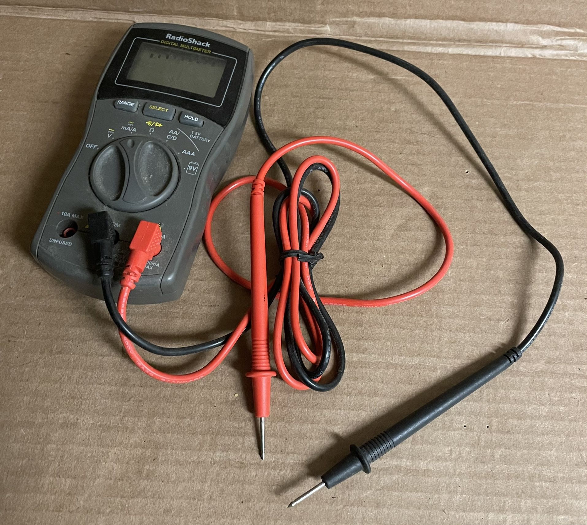 RadioShack 22-813 Digital Multimeter Non Tested. Used ,