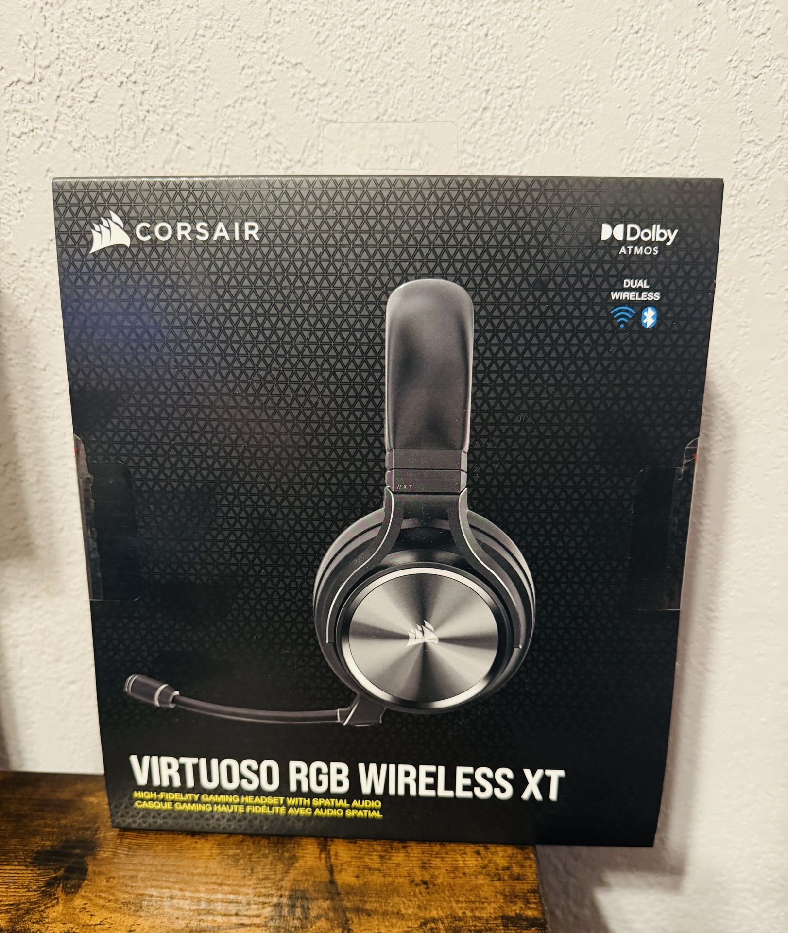 Corsair Virtuoso RGB Wireless XT gaming Headset