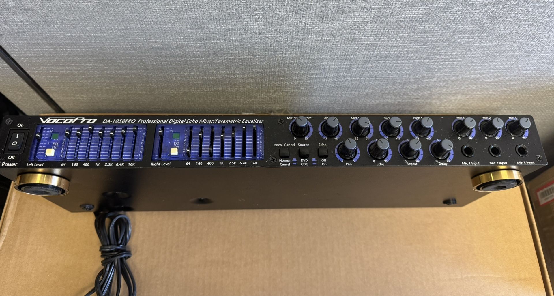 Vocopro karaoke Mixer DA-1050PRO, Works