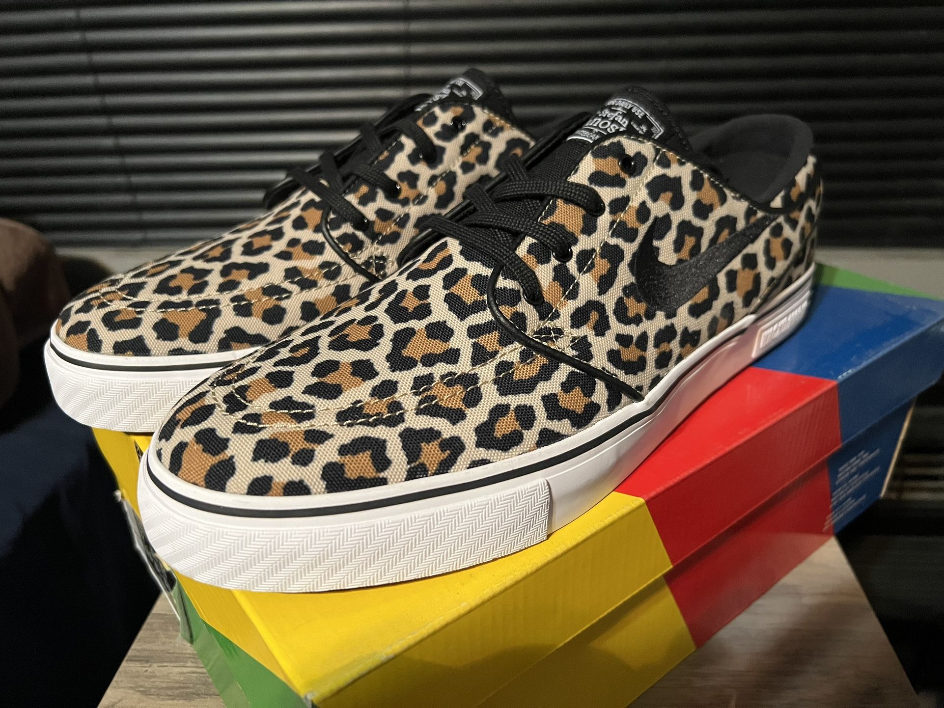 Nike SB Janoski Canvas Wacko Maria Leopard