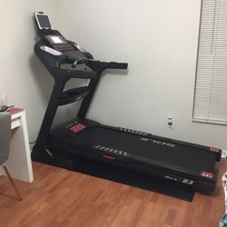Treadmill 
