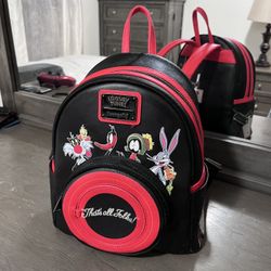  Brand New Loungefly Looney Tunes Mini Backpack