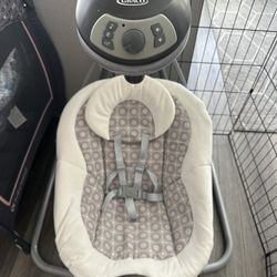 Graco Baby Swing