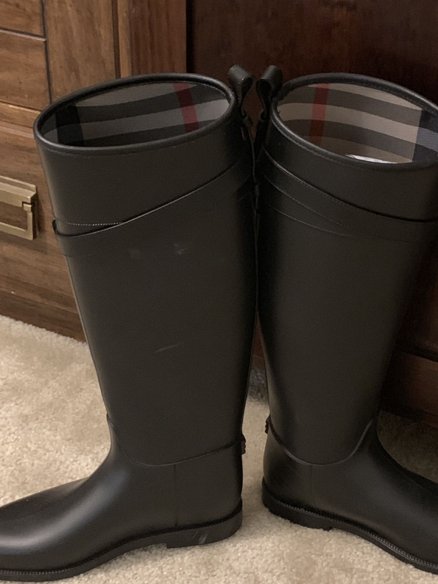 Rain boots Burberry genuine