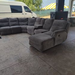 Gray Sectional Recliner 