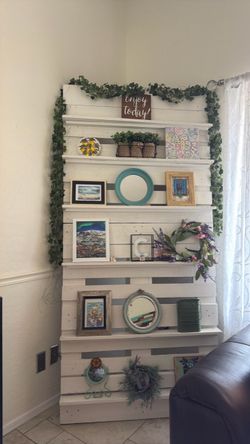 White Pallet Wood Shelving Unit