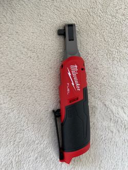 Milwaukee m12 fuel ratchet