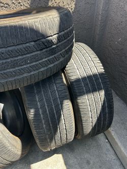 275/60r/20 tires