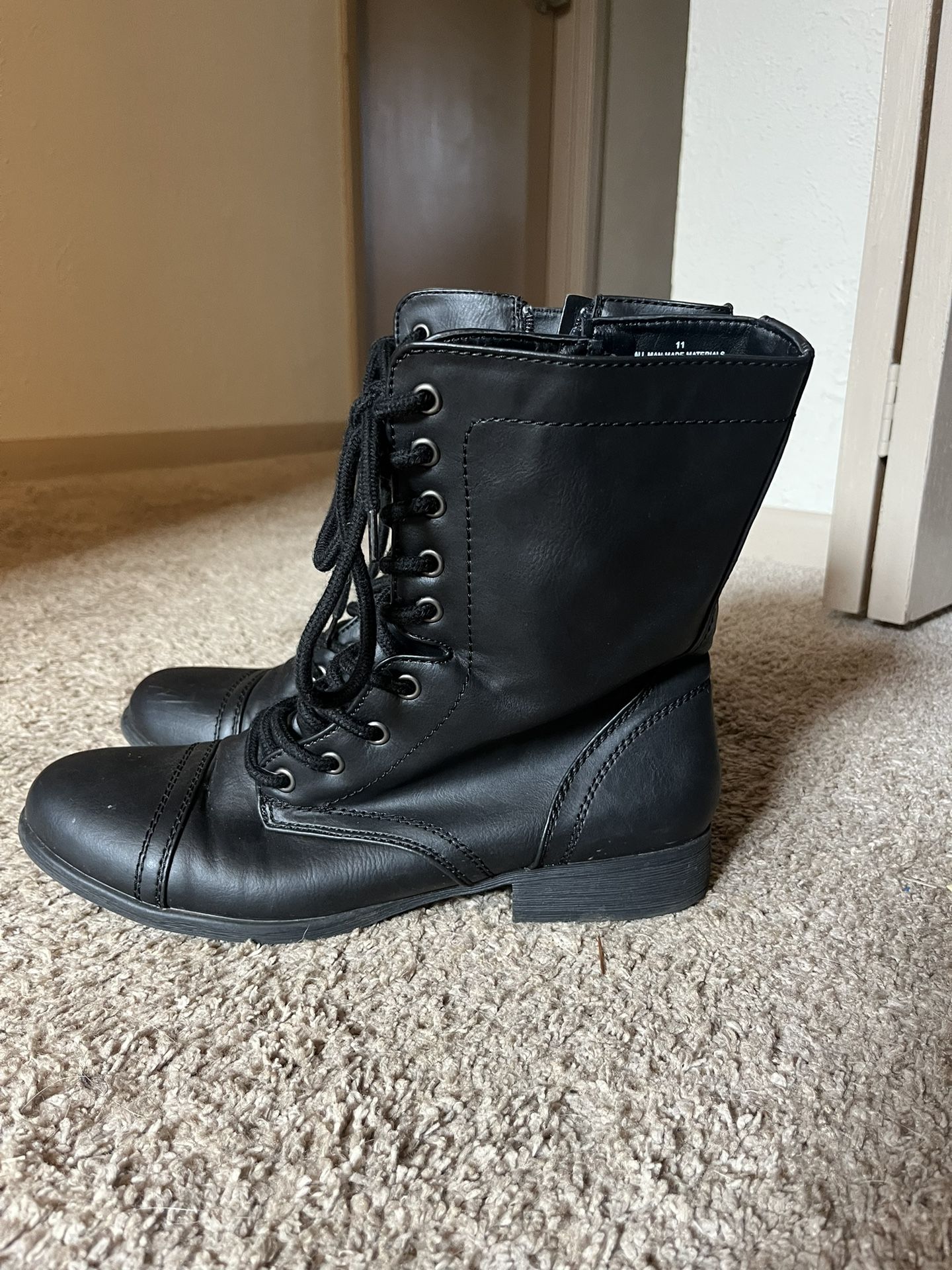Black Combat Boot - Women’s Size 11