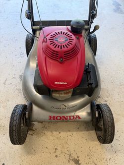 Honda gcv160 self propelled lawnmower