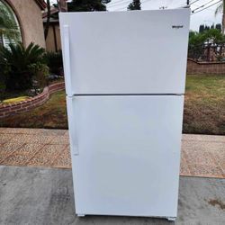 Whirlpool Refrigerator 21cu Ft 33x31x66👍👌3 MONTHS WARRANTY 